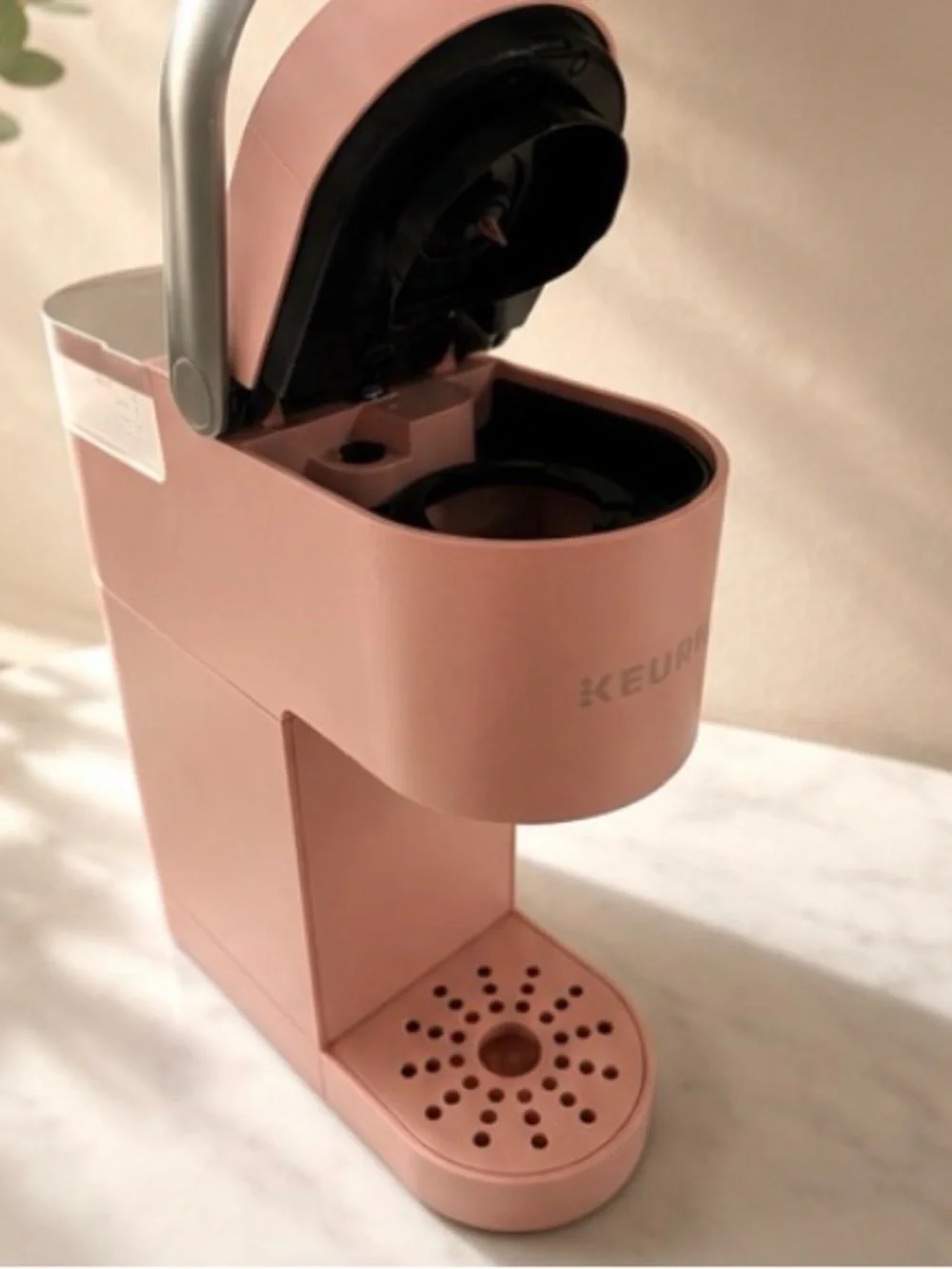 Keurig Pink Single-Serve Coffee Brewer